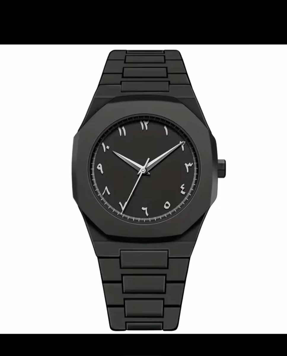 Montre Design Noir Minimaliste
