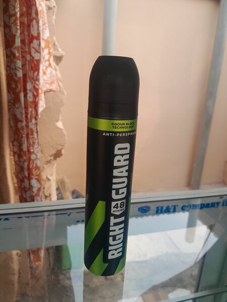 RIGHT GUARD BODY SPRAY