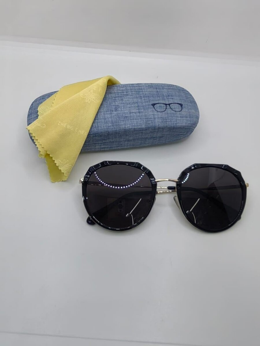 Lunettes de soleil élégantes