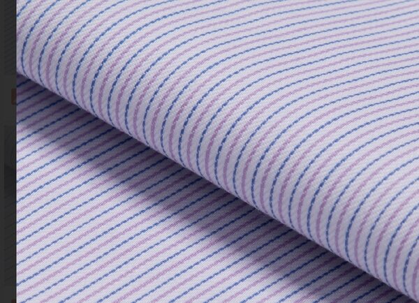 Tissu rayé bleu et rose