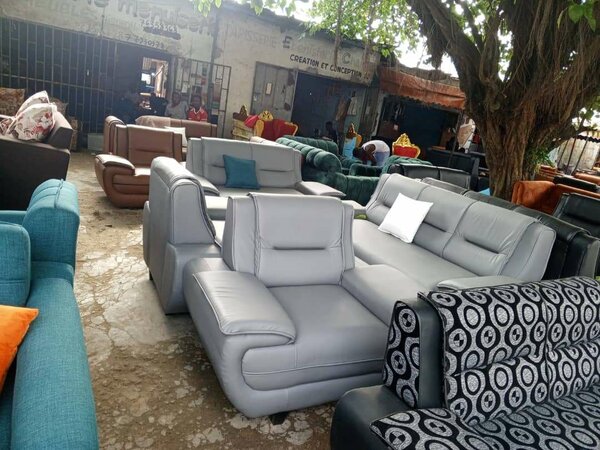 Fauteuils 7 places en similicuir grise