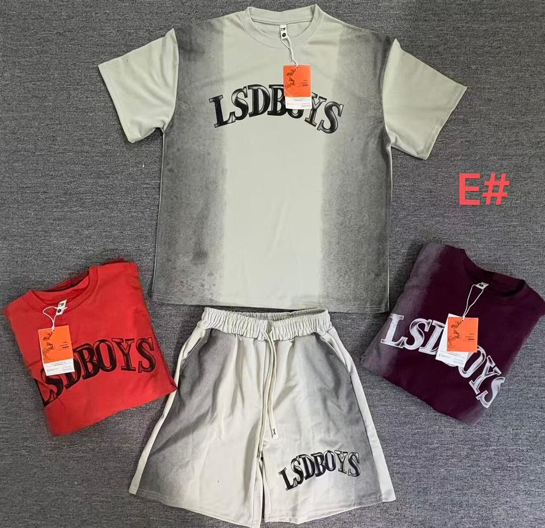 T-shirts et Shorts Graphiques