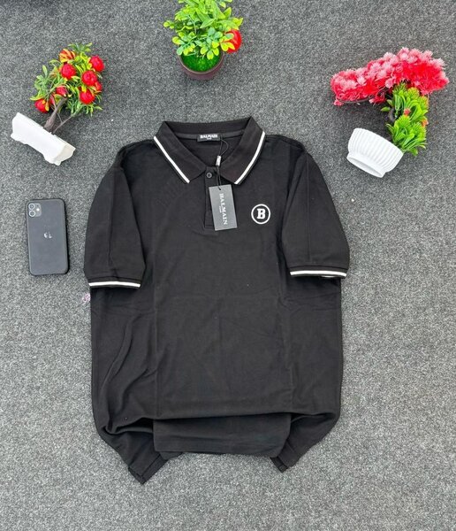 Polo noir élégant homme