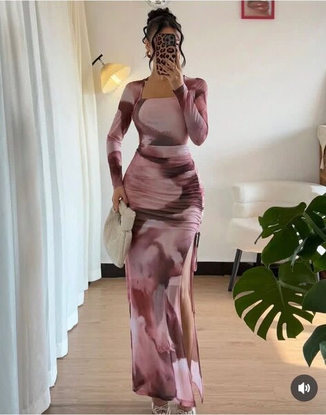 Robe moulante longue élégante