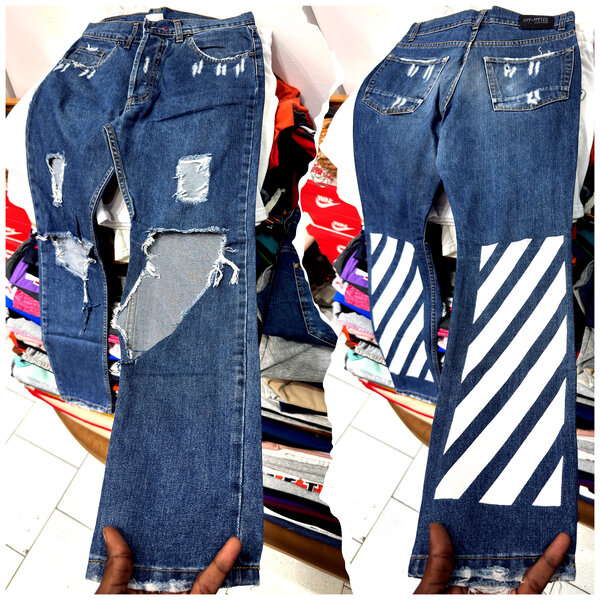 Jean bleu déchiré chic
