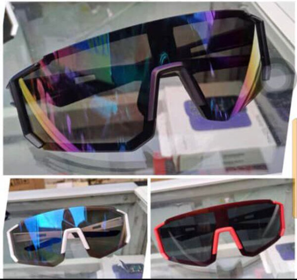 Lunettes de Soleil Sport