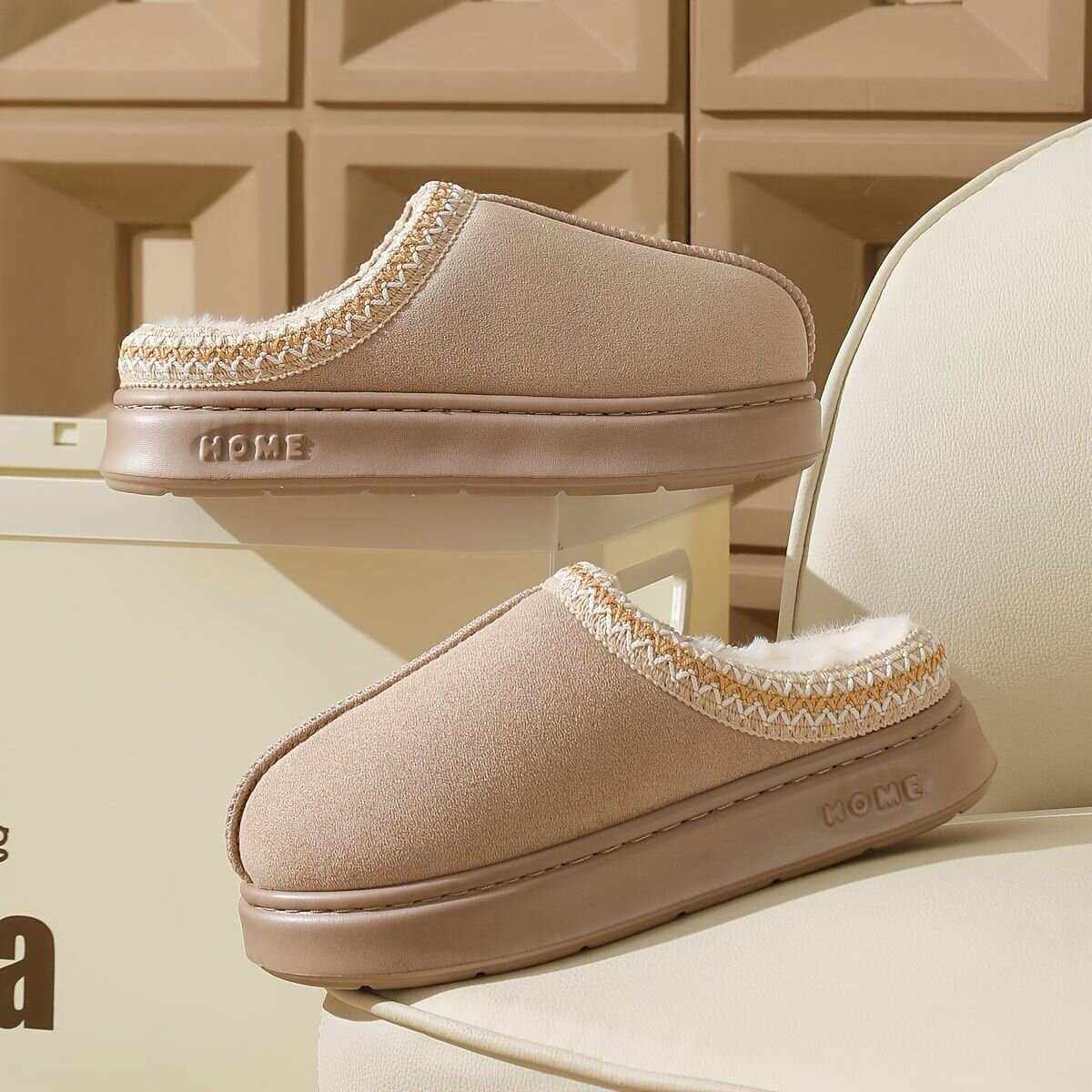 Pantoufles fourrées en velours