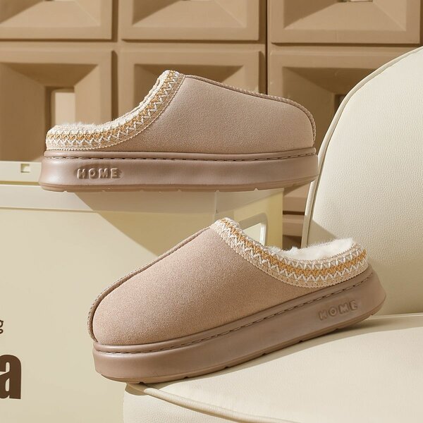 Pantoufles fourrées en velours