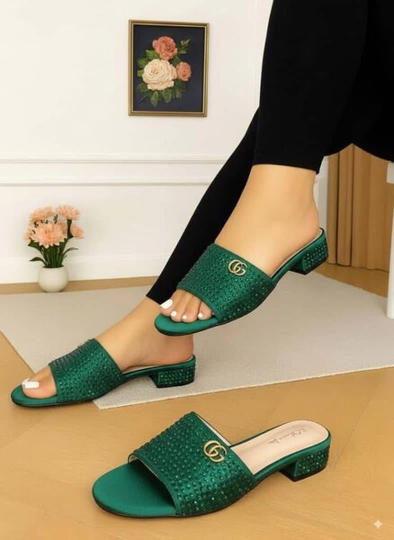 Mules élégantes pour femme