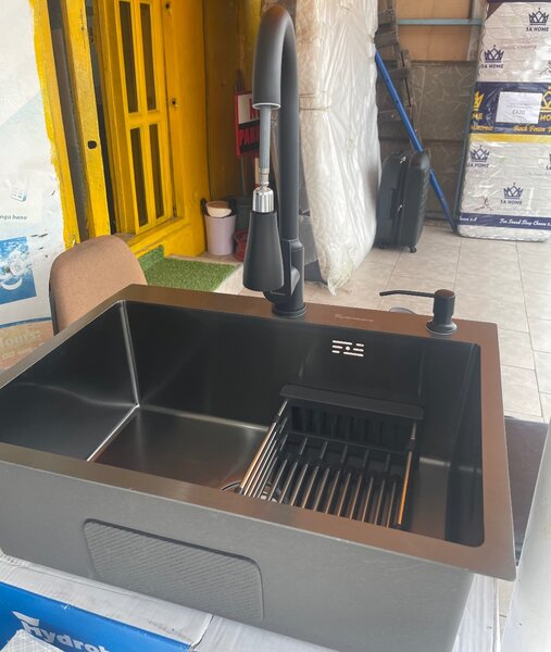 SINGLE STANDARD KITCHEN SINK