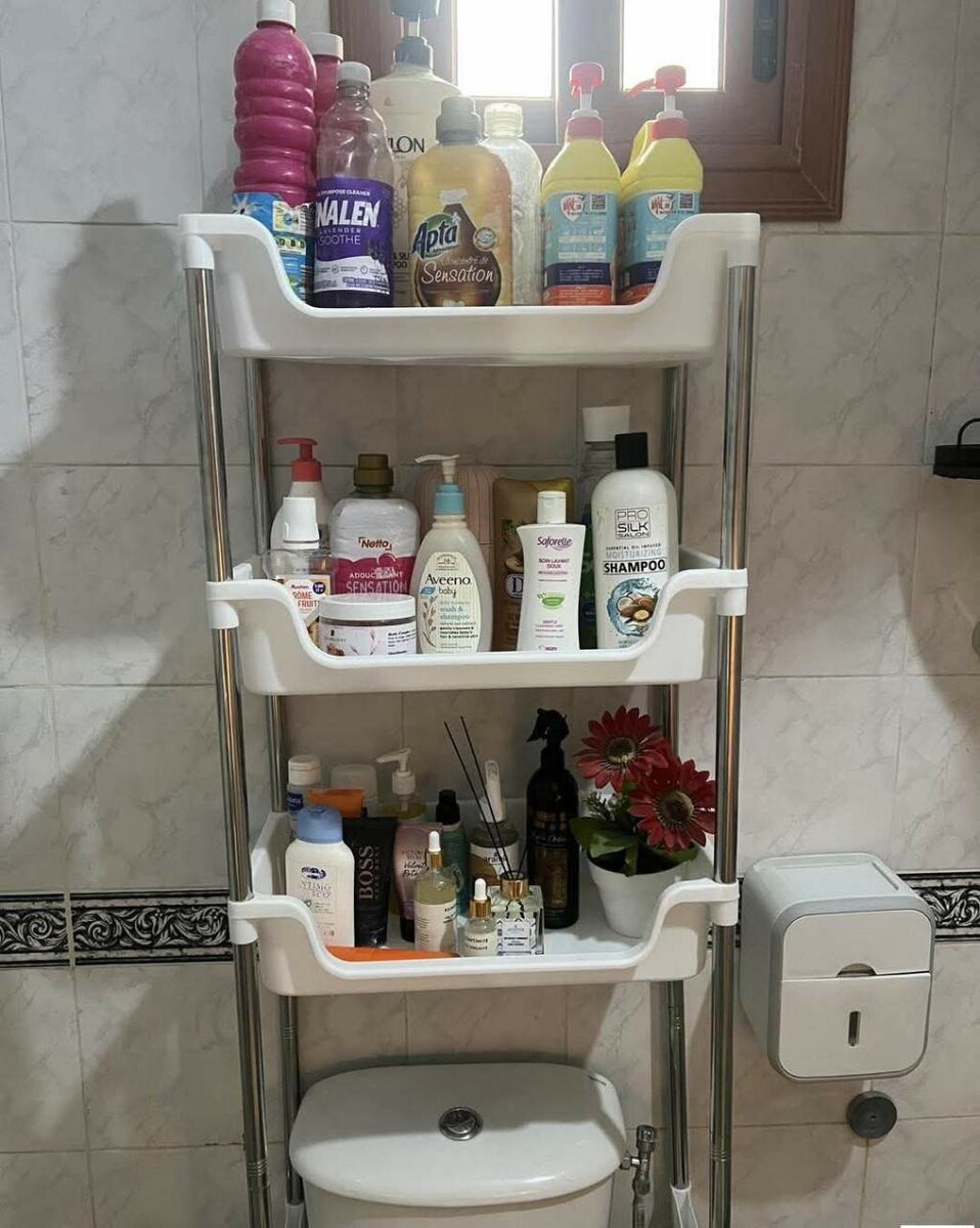 Étagère de toilette pratique