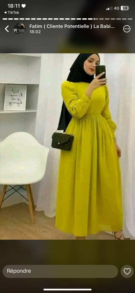 Robe avec tissu de qualité