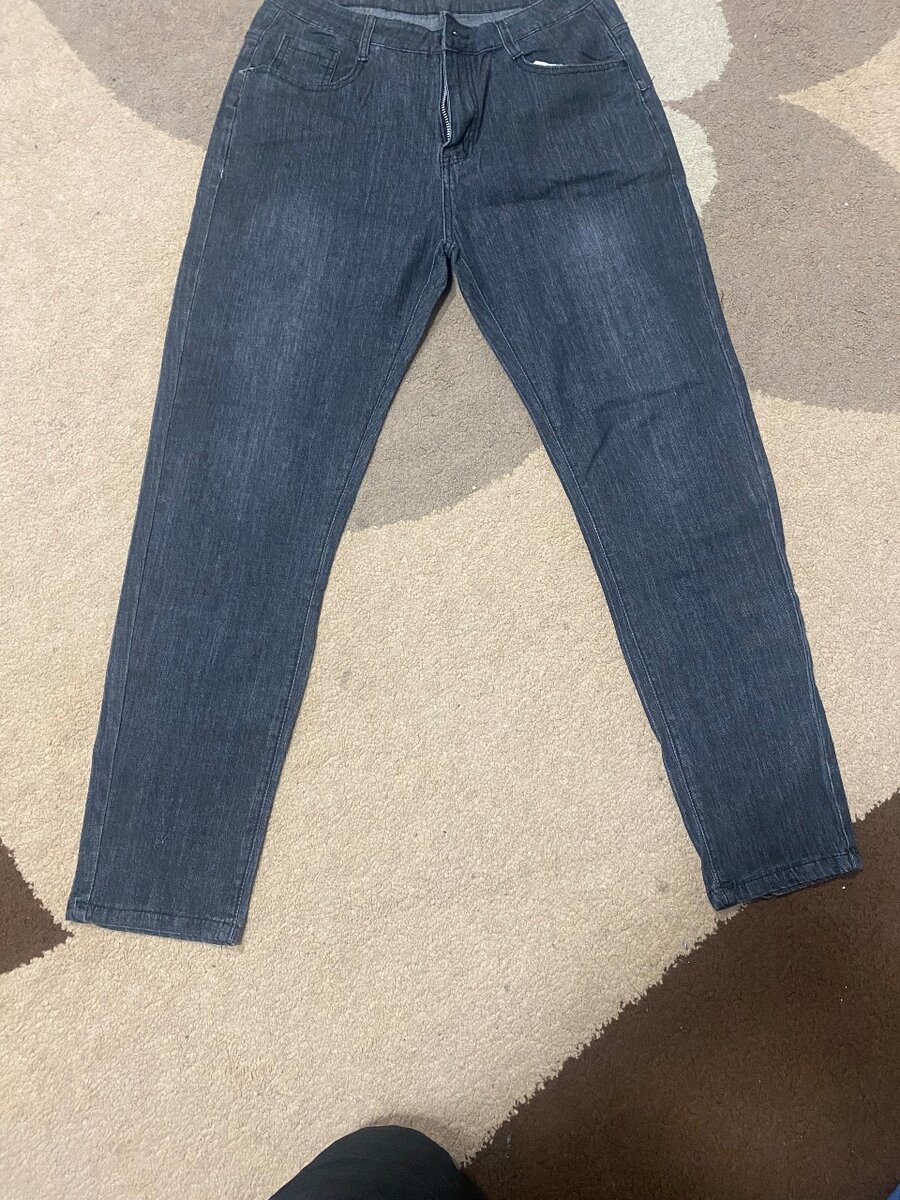 Джинсы размер31новый,штаны L