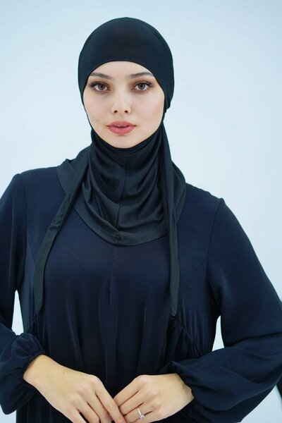 Модель: Мадонна с подбородком