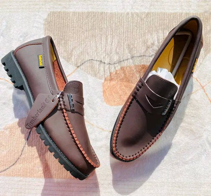 Moccasins brown
