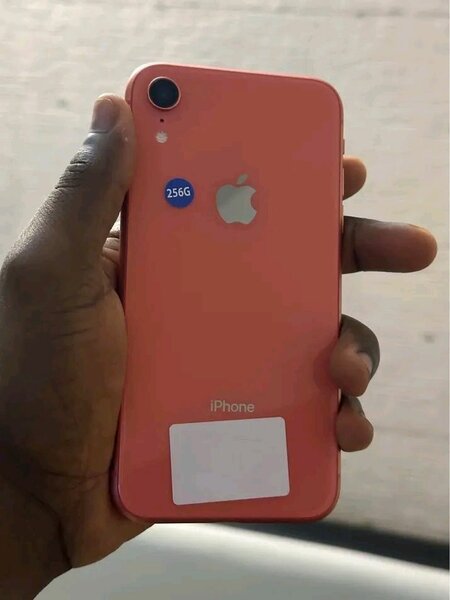 iPhone XR 256Go Rouge