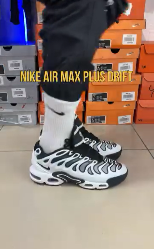 кроссовки белые 