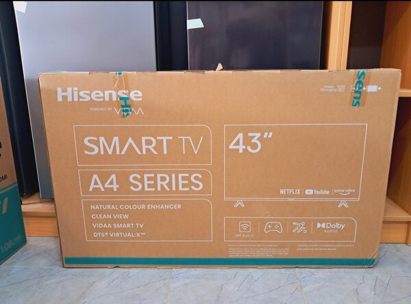 Hisense 43inches television, smart and android