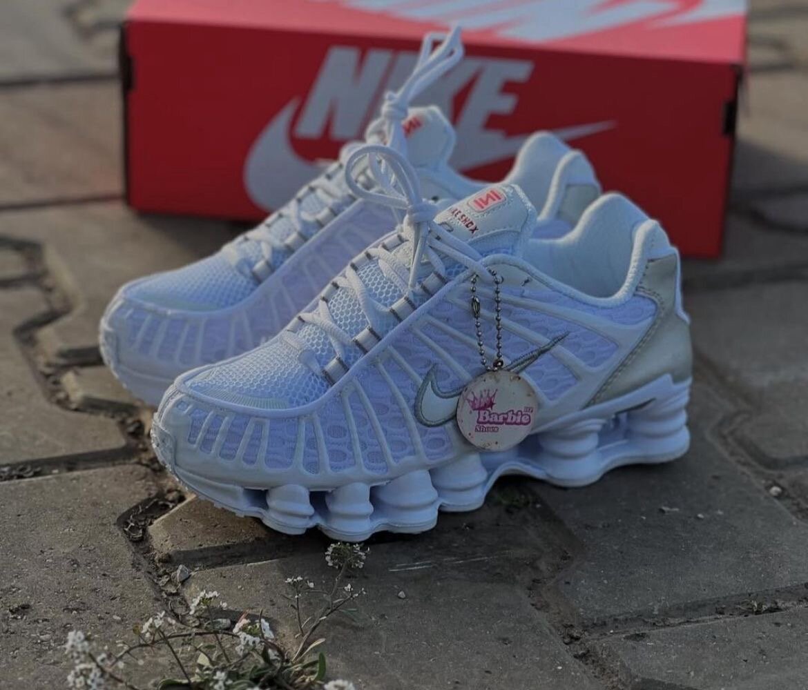 Baskets Nike Shox Blanches