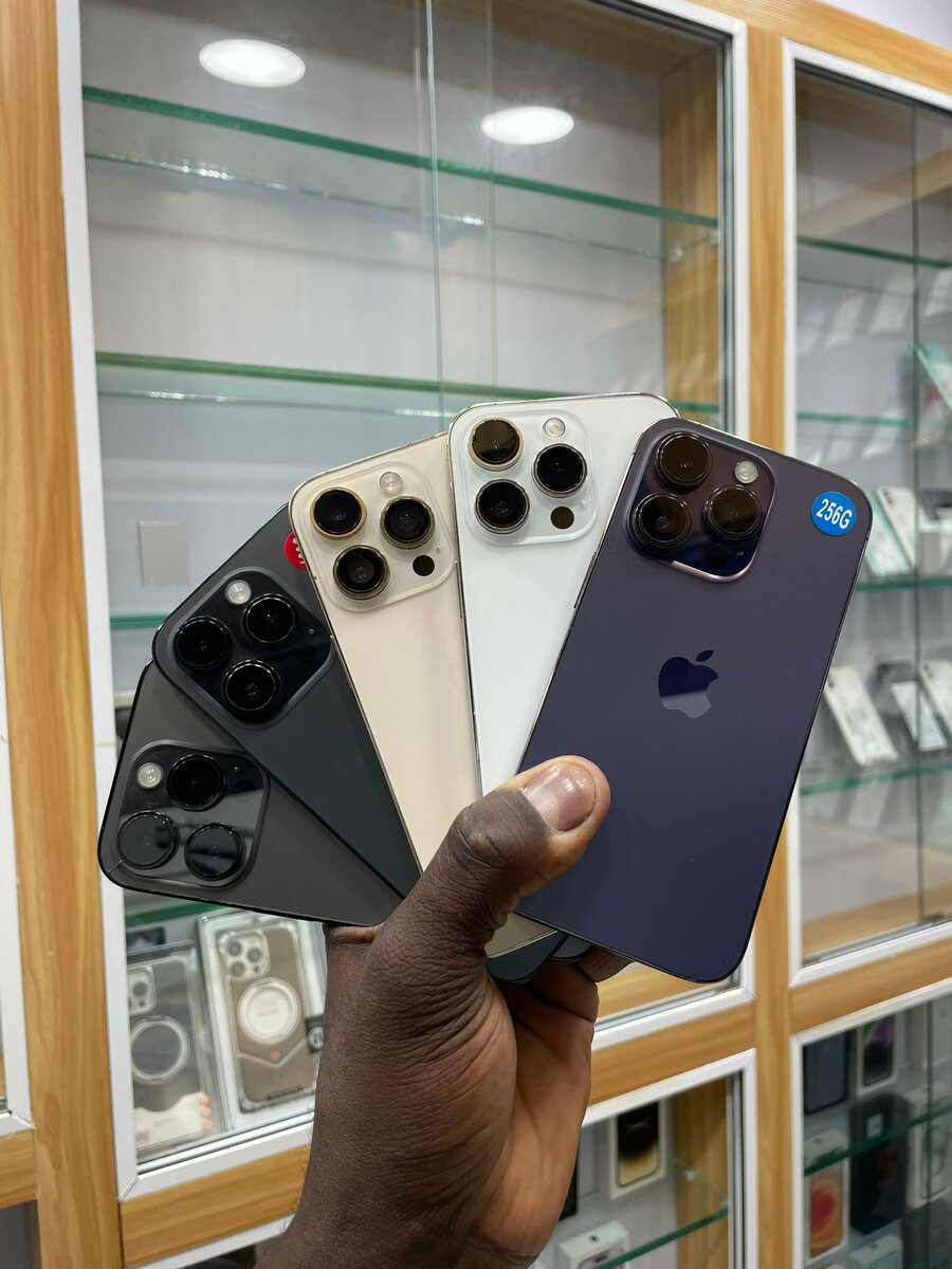 14 pro 128 Go état propre