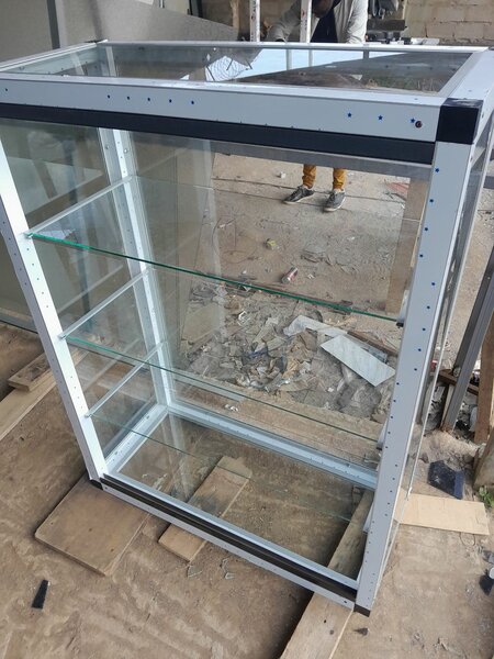 Vitrine en Verre Moderne