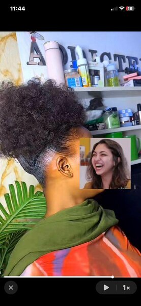 Extensions de Cheveux Bouclés