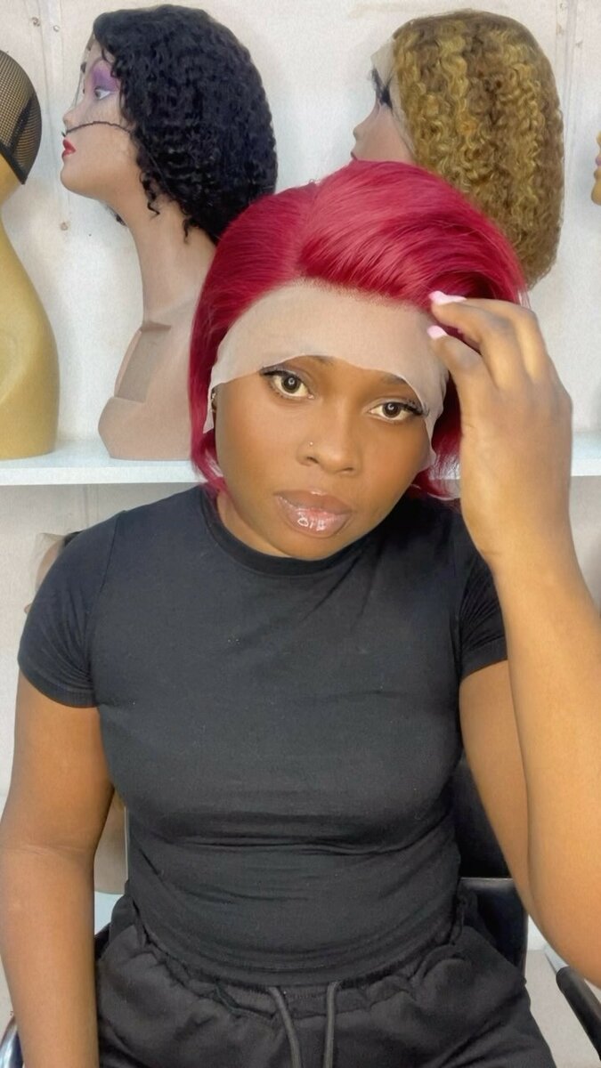 Beautiful and elegant women's wig Pixie cut