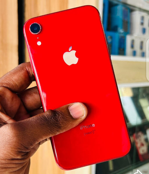 iPhone XR Rouge Éclatant