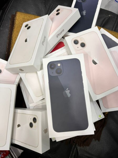 iPhone 13 128g scellé