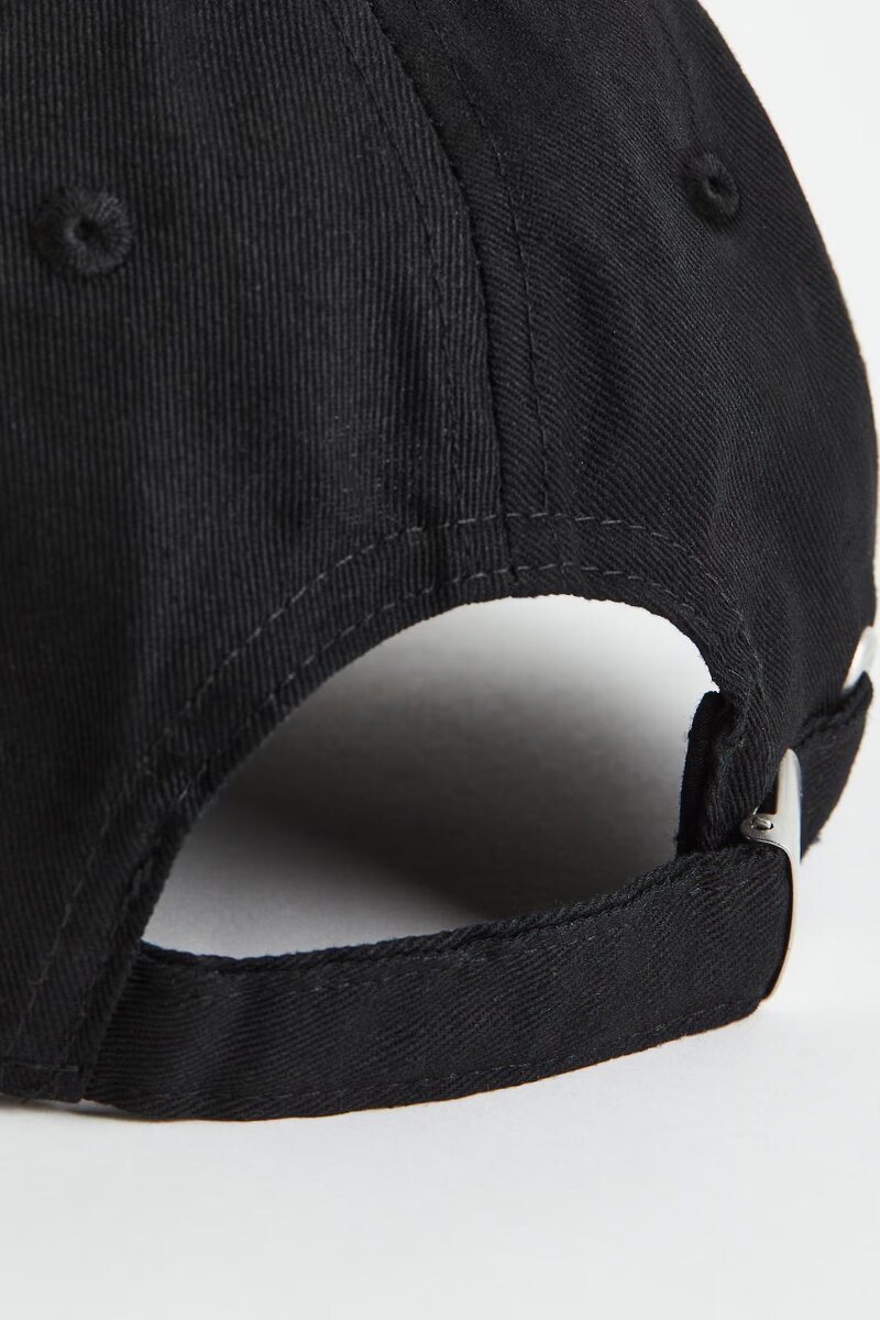 Мужская кепка