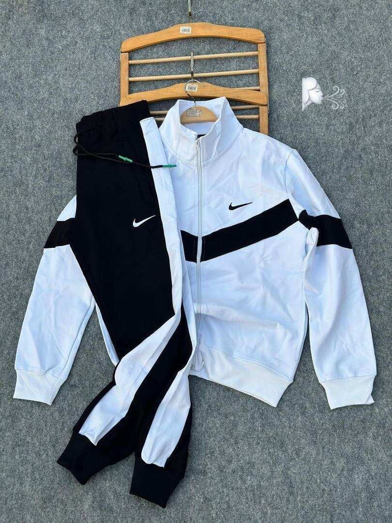 Complet authentique Nike