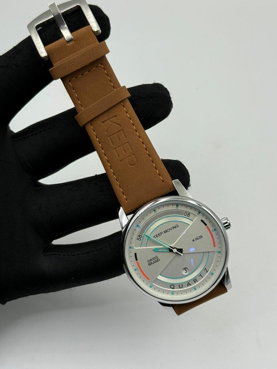 Montre Quartz Élégante KEEP