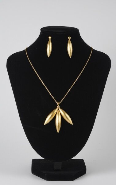 Parure Collier et Boucles