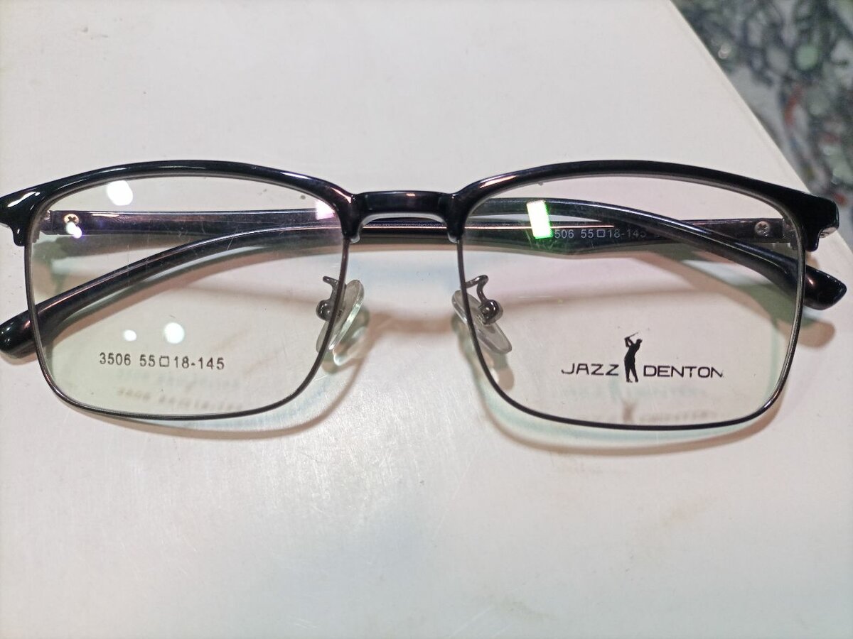 Club master frame