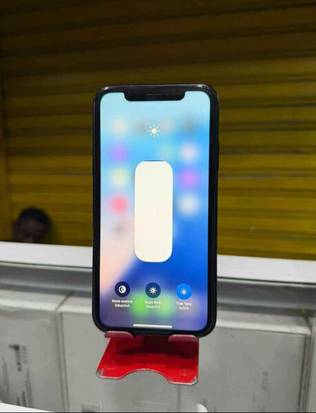 iPhone X reconditionné noir