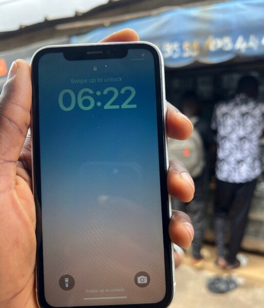 iPhone XR Blanc 64 Go