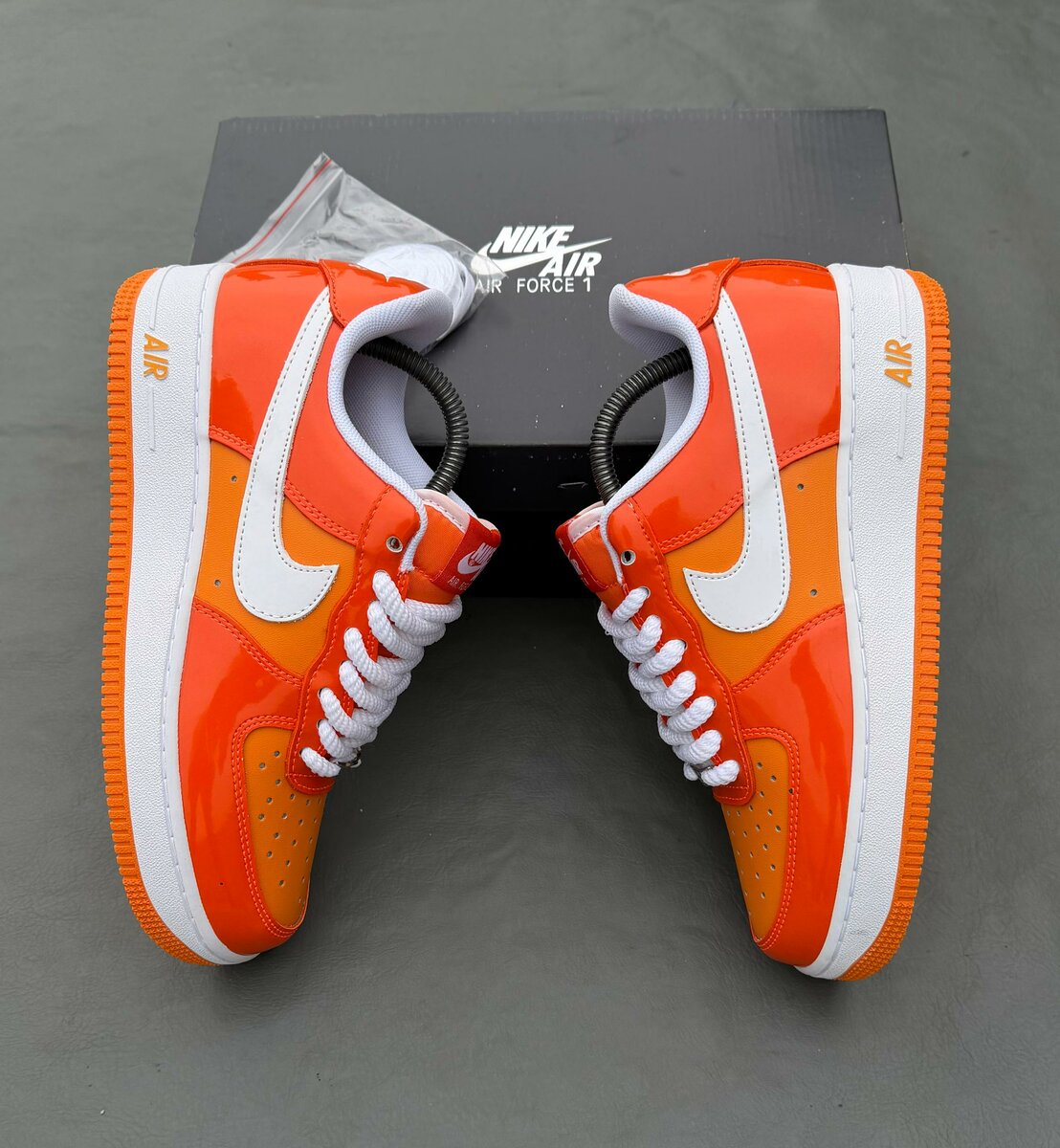 Nike Air Force 1 Orange