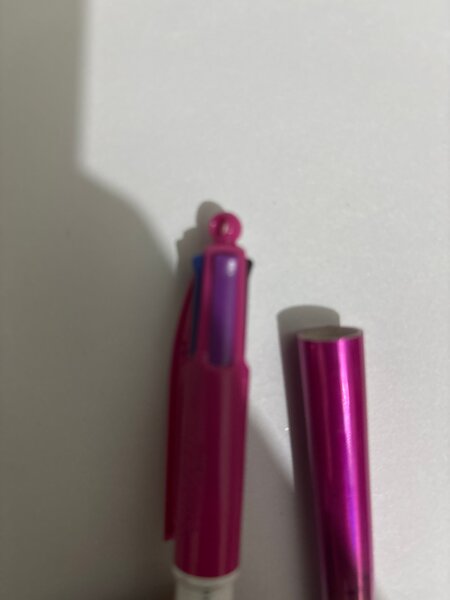 Stylo bille multicolore rose