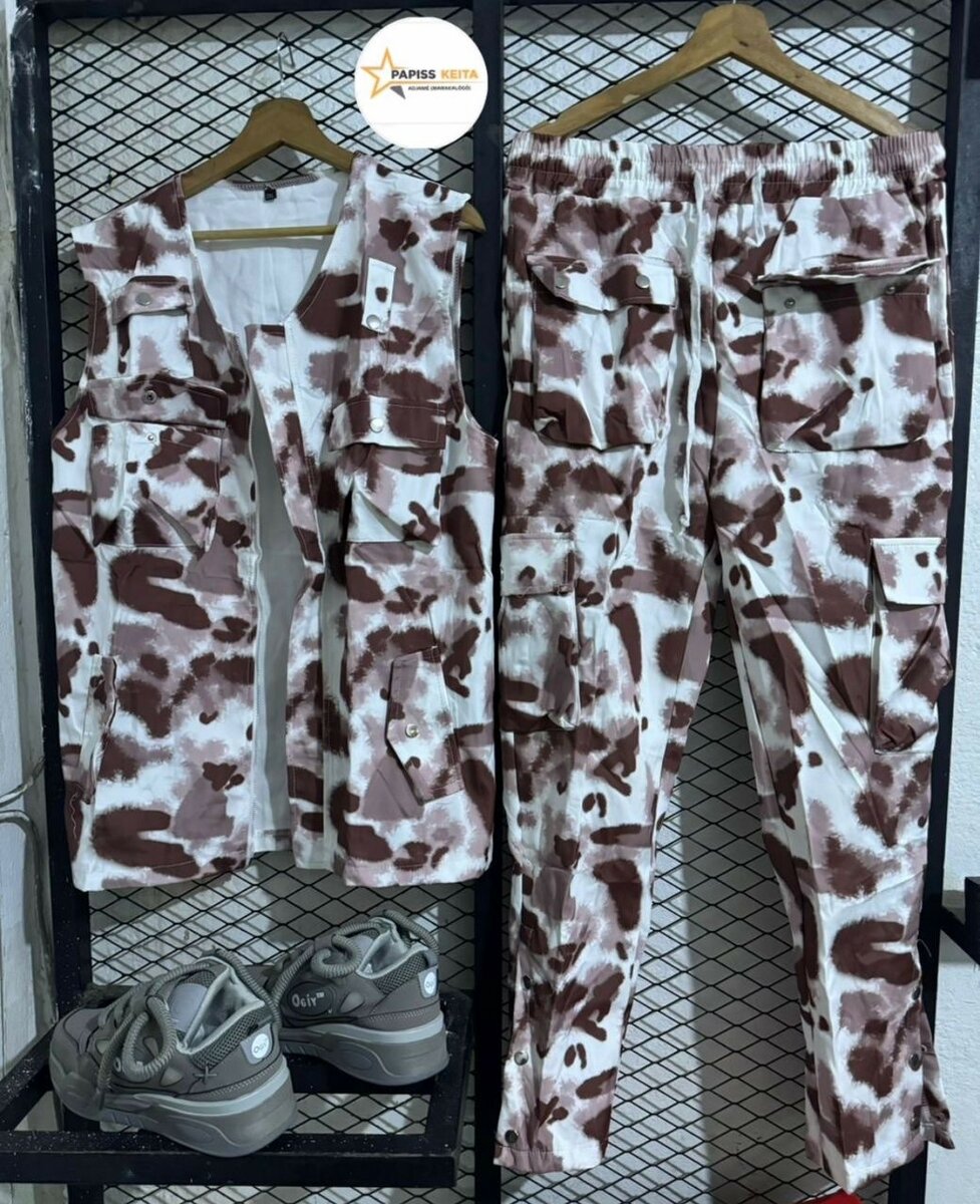 Complet cargo original