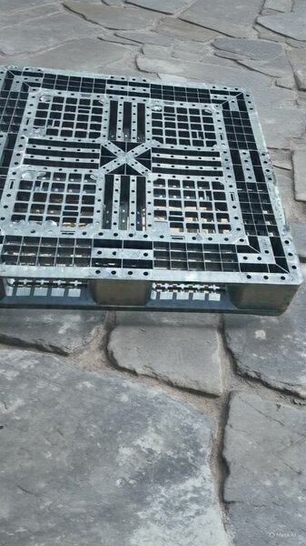 Palette industrielle robuste