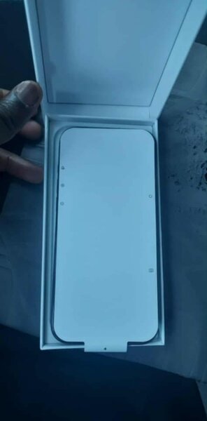 iPhone 16pro max 1To noir