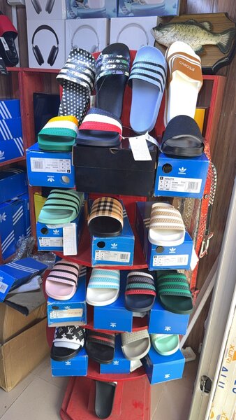 CLAQUETTE ADILETTE ORIGINAL