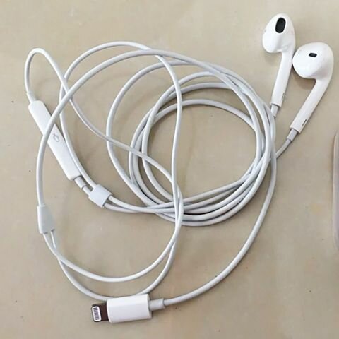 Écouteurs filaires Lightning