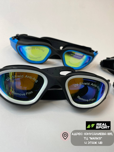 Очки для плавания