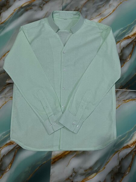 Chemise élégante à col indien