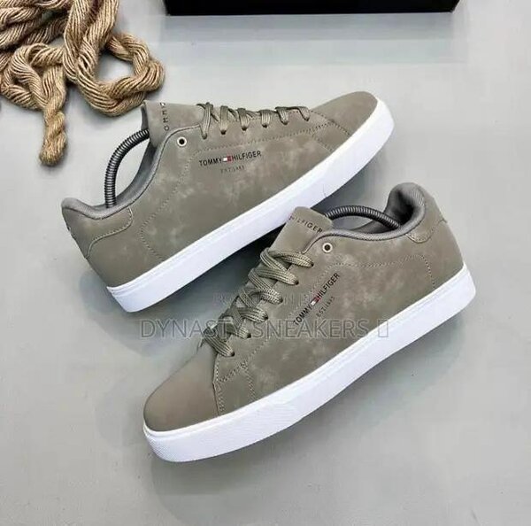 Dhope fashion sneakers