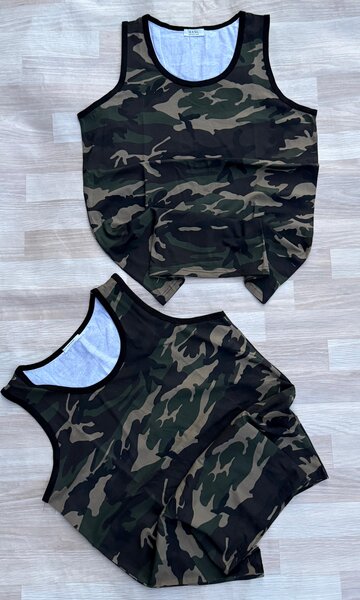 Débardeur camouflage sportif