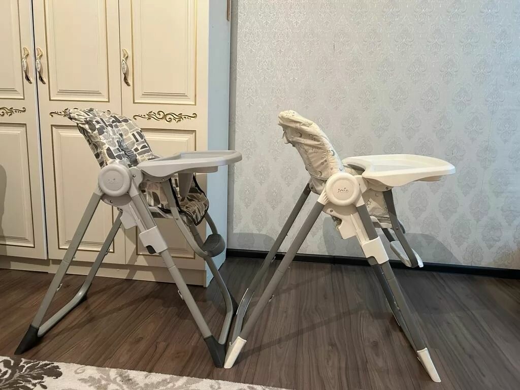 Стульчик для кормления 2 шт белый и серый