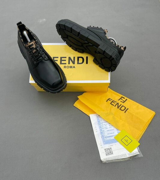 Chaussures Derby Homme Fendi