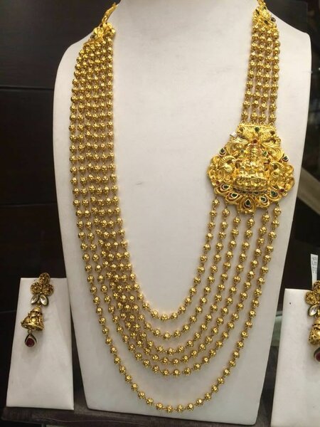 Ladies necklace
